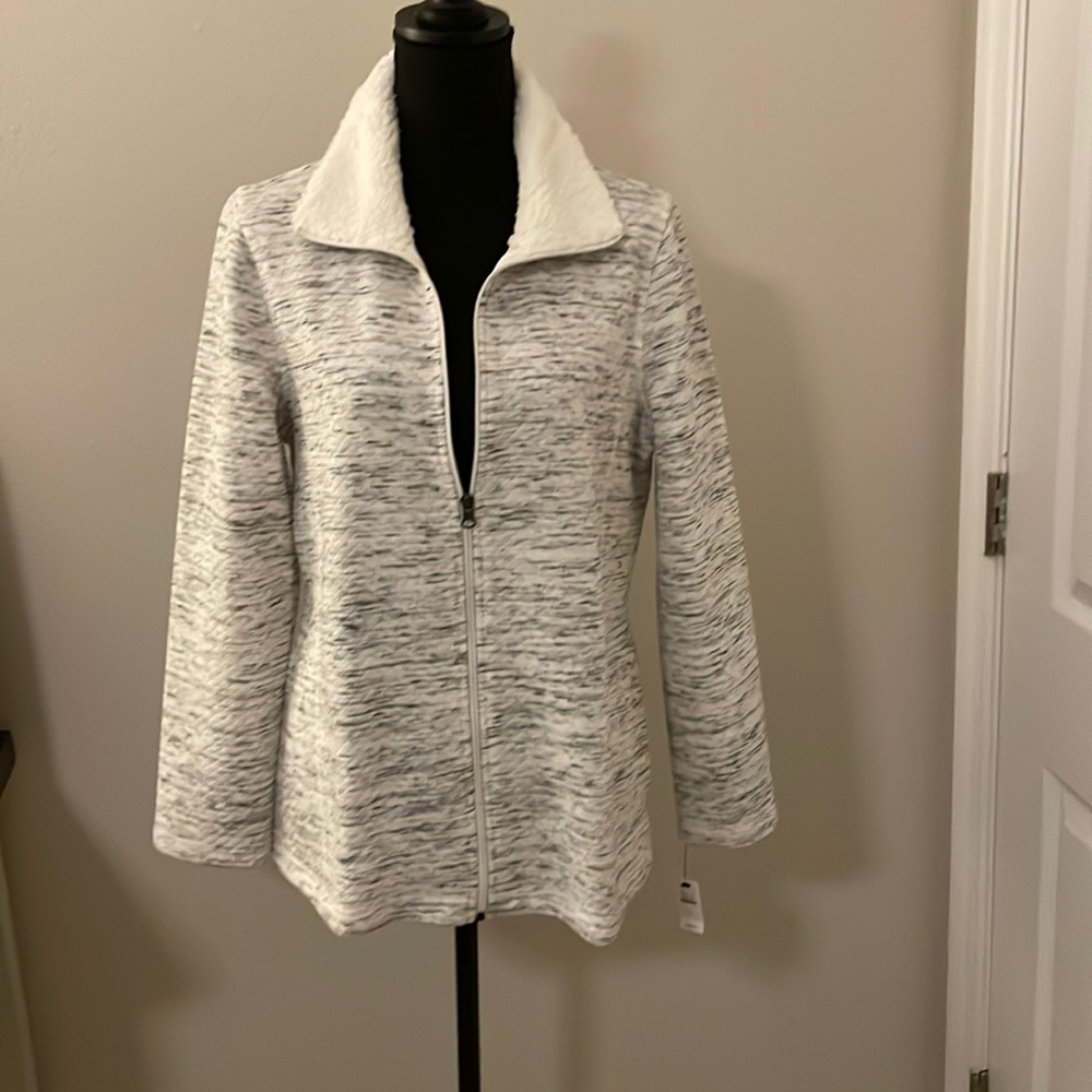 Talbots jacket, never worn, lightweight slash pockets.